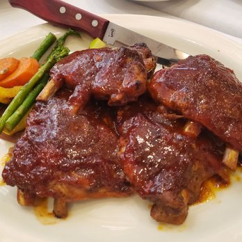 Big Foot Inn - Full Rack of Ribs and grilled veggies (highly recommended) - Seafood Near Me - Harvard, Illinois