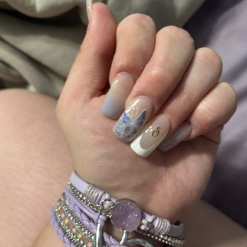 Bliss Nail Spa - Nail Technicians Near Me - Huntley, Illinois