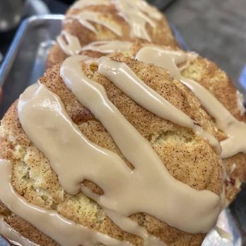 Ally's Bakery - Snickerdoodle cookies - large and delicious. Try them with bacon too! - Patisserie/Cake Shop Near Me - Rincon, Georgia