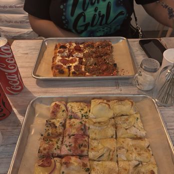 Blozzom Pizza - Pizza PEPPERONI SLICE, ROASTED POTATO ROSEMARY SLICE - Pizza Near Me - Miami Beach, Florida