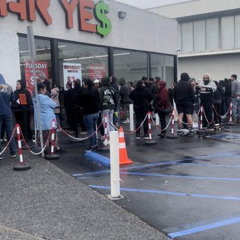 Finally Friday’s - Long lines of people waiting for store to open - Personal Shopping Near Me - Whittier, California