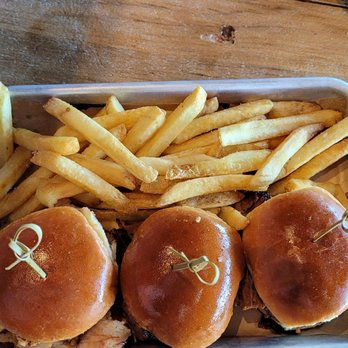 Minnesota Burger Company - Burgers Near Me - Apple Valley, Minnesota