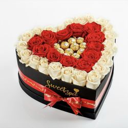 Sweet Spot Arrangements - New Romantic Gift Box
