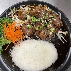 Kaizen Grand Forks - Regulars Favorite! Flavorful "Beef Bulgogi"
