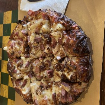 Plank's On Broadway - Hawaiian pizza - Pizza Near Me - Grove City, Ohio Plank's On Broadway - Hawaiian pizza - Pizza Near Me - Grove City, Ohio