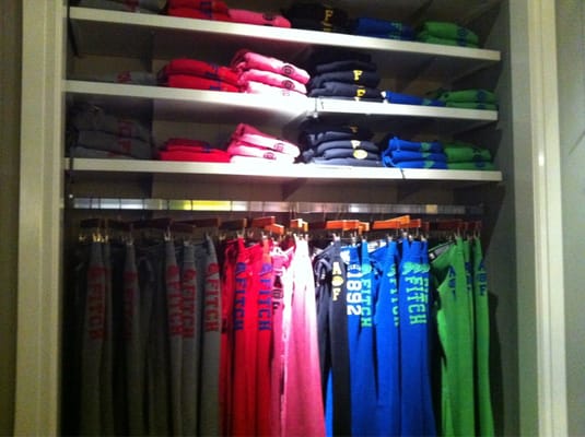 Abercrombie & Fitch by null