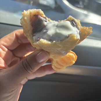 Somisomi - Scrumptious Red Bean Paste About to be Devoured - Ice Cream & Frozen Yogurt Near Me - Pleasanton, California Somisomi - Scrumptious Red Bean Paste About to be Devoured - Ice Cream & Frozen Yogurt Near Me - Pleasanton, California