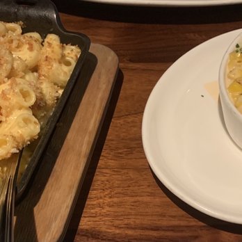 Kaiser's Chophouse - Mac and cheese and creamed corn - American Near Me - Sandy Springs, Georgia Kaiser's Chophouse - Mac and cheese and creamed corn - American Near Me - Sandy Springs, Georgia