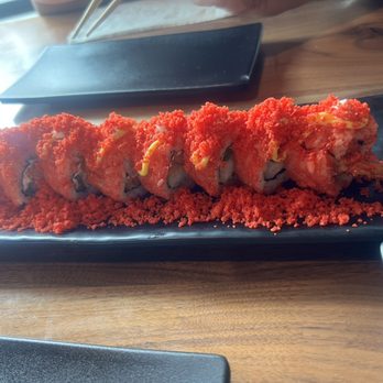 Kan Sushi - Hot Cheetos roll - Sushi Bars Near Me - Honolulu, Hawaii Kan Sushi - Hot Cheetos roll - Sushi Bars Near Me - Honolulu, Hawaii