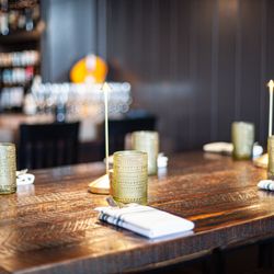 Hearth Kitchen - Table