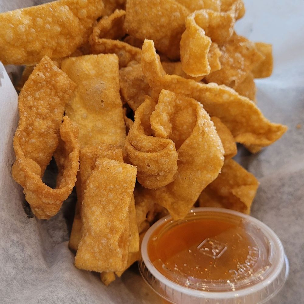 Lemongrass Thai Restaurant - Crispy noodles - Thai Near Me - Raleigh, North Carolina Lemongrass Thai Restaurant - Crispy noodles - Thai Near Me - Raleigh, North Carolina