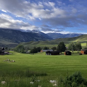 Twin Peaks Guest Ranch - Horseback Riding Near Me - Salmon, Idaho