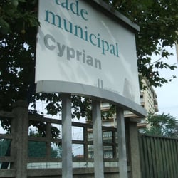 Stade Municipal Cyprian