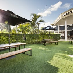 Oxley Tavern - Dine al fresco at Oxley Tavern