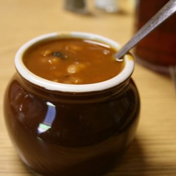 Ridgewood Barbecue - pot of beans. best beans EVER - Barbeque Near Me - Bluff City, Tennessee Ridgewood Barbecue - pot of beans. best beans EVER - Barbeque Near Me - Bluff City, Tennessee