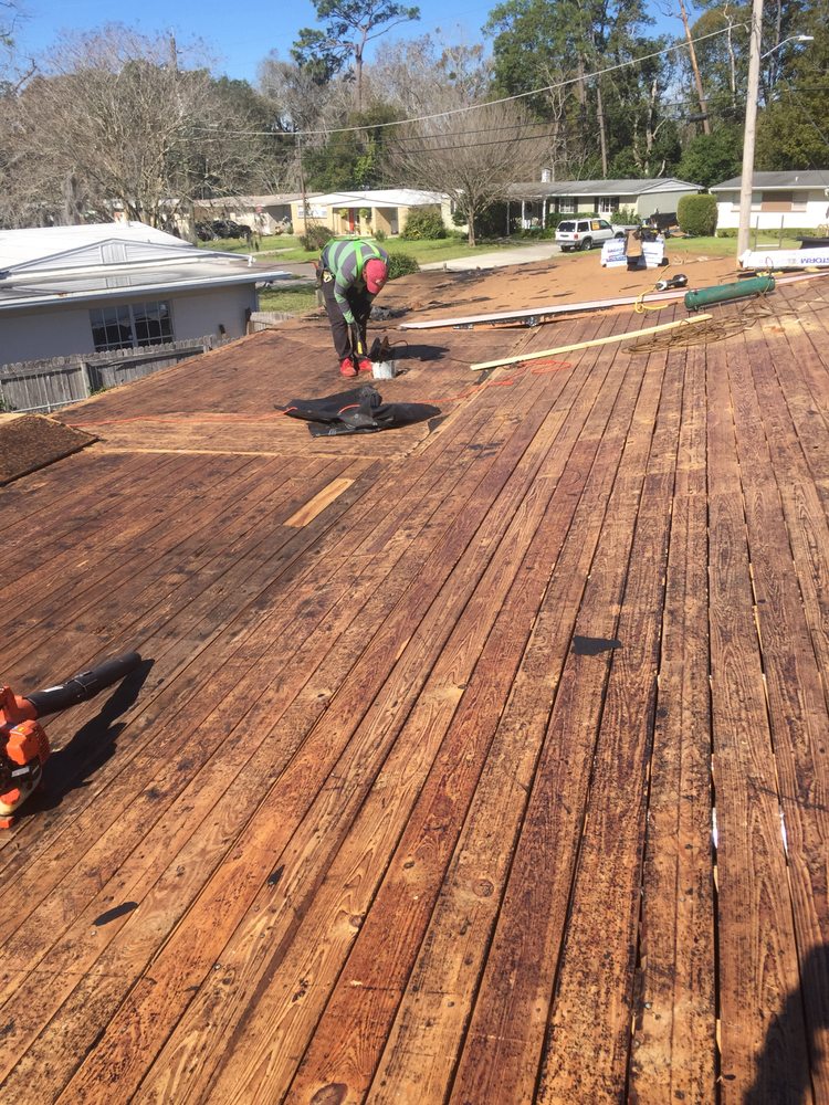 Slide of H & H Homes