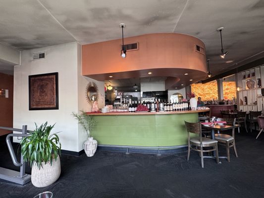 Pink Salt Restaurant & Lounge by null