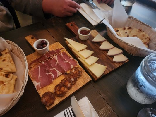 Gomi Korean wine Bar by null