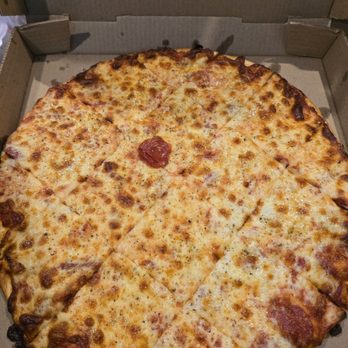 Crave Pizza  - Thin crust pepperoni pizza. Yum - Pizza Near Me - Mesa, Arizona
