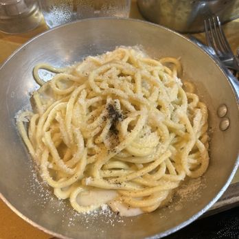 Mimì e Cocò - Cacio Pepe - Italian Near Me - Rome, RM Mimì e Cocò - Cacio Pepe - Italian Near Me - Rome, RM