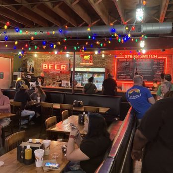 Stiles Switch BBQ & Brew - inside - Barbeque Near Me - Austin, Texas