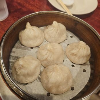 Shanghai Zhen Gongfu - XLB/Xiao Long Bao/Soup Dumplings. Good but there's better spots - Shanghainese Near Me - Elmhurst, New York Shanghai Zhen Gongfu - XLB/Xiao Long Bao/Soup Dumplings. Good but there's better spots - Shanghainese Near Me - Elmhurst, New York