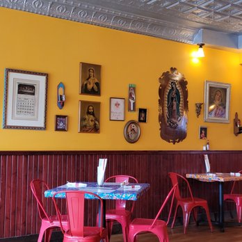 Cafe Corazon - Always fun decor - Mexican Near Me - Milwaukee, Wisconsin
