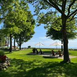 Lake Shore Resort