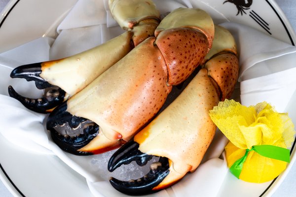 Truluck's Ocean's Finest Seafood and Crab by null