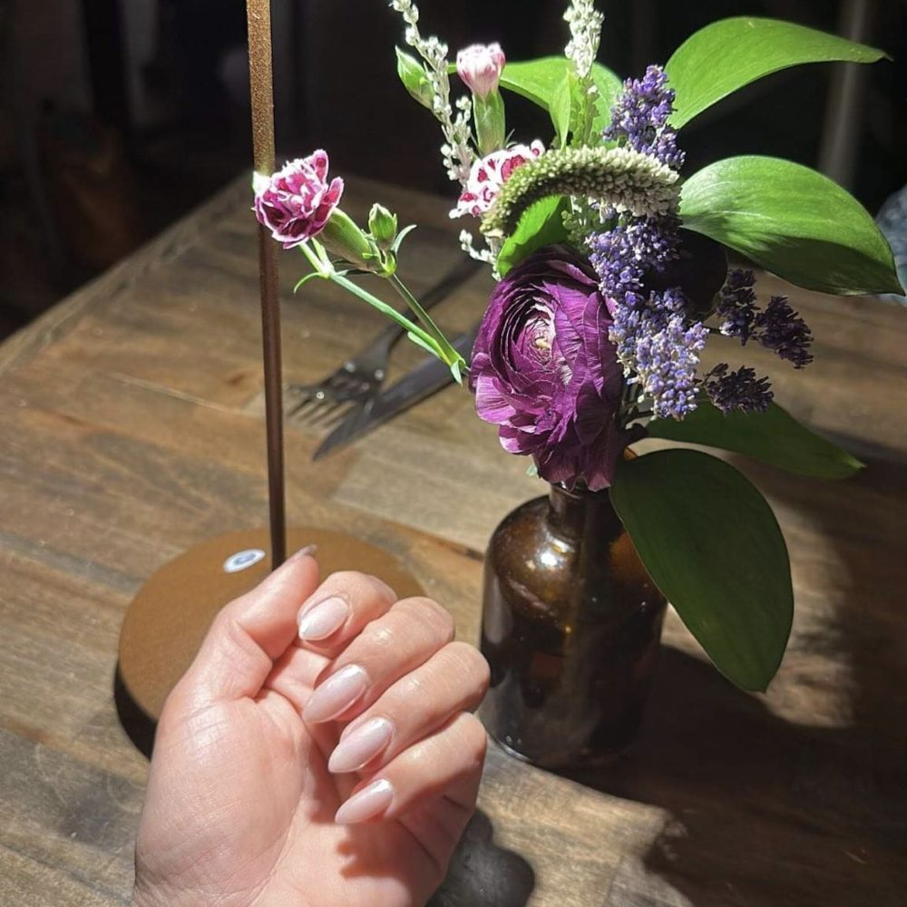 EM Nails - Nail Salons Near Me - East Brunswick, New Jersey
