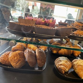 The Boy & The Bear - Pastries - Coffee & Tea Near Me - Pasadena, California