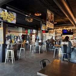 Backwater Bar & Grill