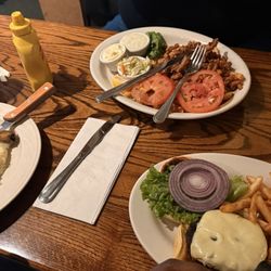 Donahue's Madison Beach Grille - French Fries, american burger