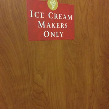 Cold Stone Creamery - I busted in! - Ice Cream & Frozen Yogurt Near Me - Sewell, New Jersey