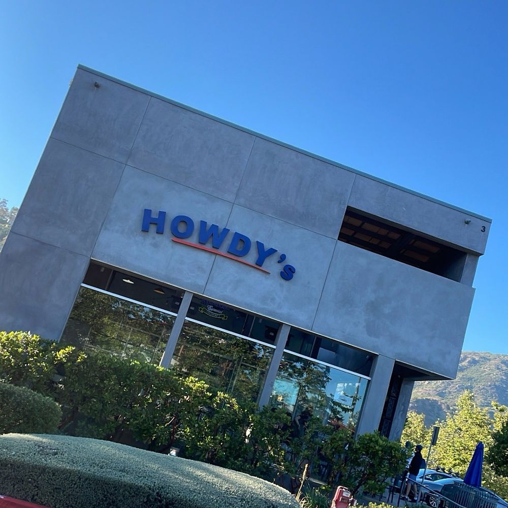 Howdy's Sonrisa Cafe - Cafes Near Me - Malibu, California Howdy's Sonrisa Cafe - Cafes Near Me - Malibu, California