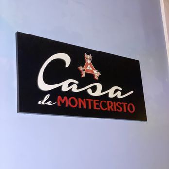 Casa de Montecristo - Great Cigar Lounge in Old San Juan! - Cigar Bars Near Me - San Juan, Puerto Rico