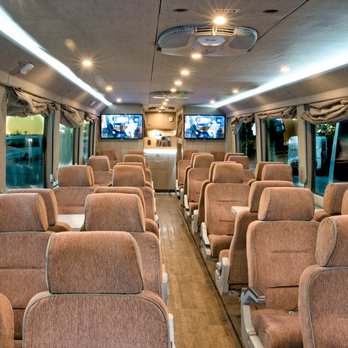Wynne Transportation - Airport Shuttles Near Me - Irving, Texas
