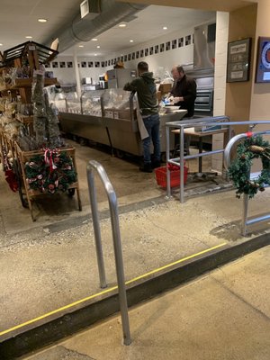 Metropolitan Seafood & Gourmet by null