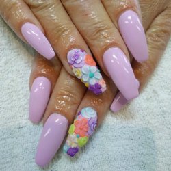 Queen Nails - From their instagram account. http://instagram.com/queennailsottawa