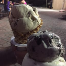 Salted Caramel Pretzel