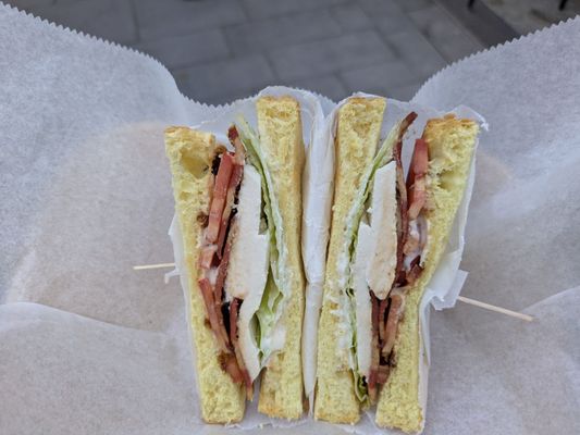 Bubbie’s Plant Burgers & Breakfast by null