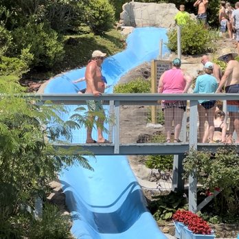 Sun Crest Water Park - Big slide - Water Parks Near Me - Taylorsville, North Carolina Sun Crest Water Park - Big slide - Water Parks Near Me - Taylorsville, North Carolina