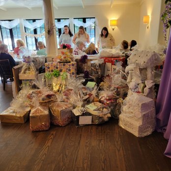 Savino's Hideaway - Tons of gifts for bride to be! - Pizza Near Me - Mount Sinai, New York