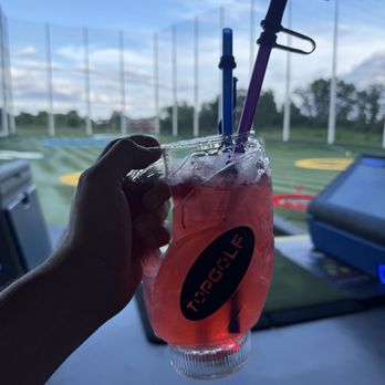 Topgolf - Sports Bars Near Me - Woodbury, Minnesota