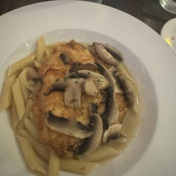 Mannino's Italian Bistro - Pollo Francese - Italian Near Me - Virginia Beach, Virginia Mannino's Italian Bistro - Pollo Francese - Italian Near Me - Virginia Beach, Virginia