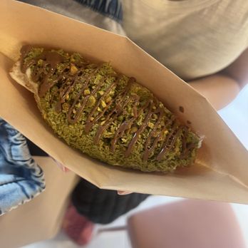 Marry Me Mochi - Day in Dubai Sando - Donuts Near Me - Toronto, Ontario