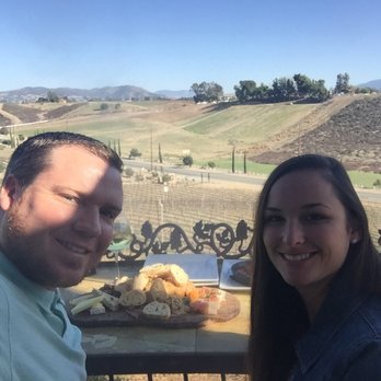 Miramonte Winery - Wineries Near Me - Temecula, California
