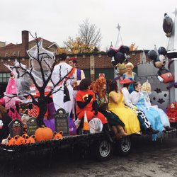 New Hampshire Pumpkin Festival - Midday parade.