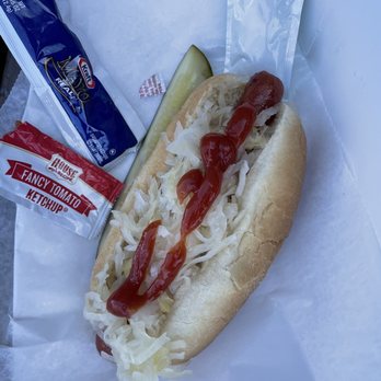 Gilman Brewing Company - Berkeley - Hot dog - Brewpubs Near Me - Berkeley, California Gilman Brewing Company - Berkeley - Hot dog - Brewpubs Near Me - Berkeley, California