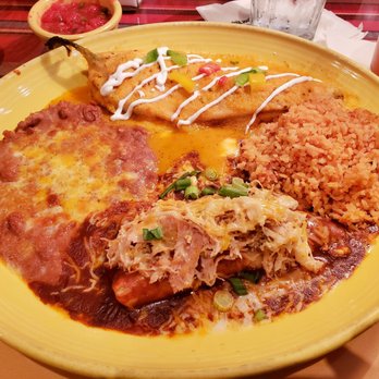El Cholo - Chicken Enchilada and Chili Relleno. - Mexican Near Me - Los Angeles, California El Cholo - Chicken Enchilada and Chili Relleno. - Mexican Near Me - Los Angeles, California